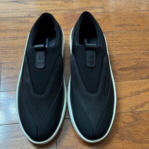 Stylish Black Slip-On Sneakers